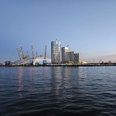 Luxury Apartment In Canary Wharf London Eksteriør billede