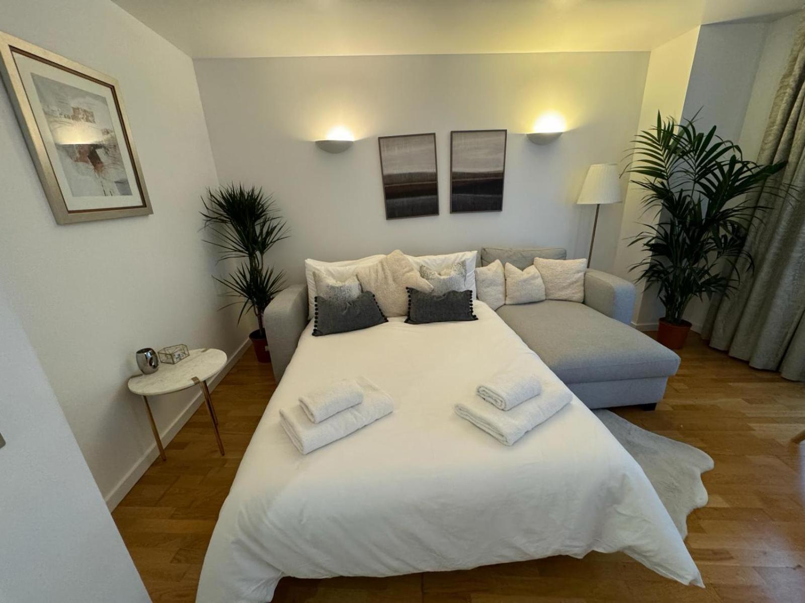 Luxury Apartment In Canary Wharf London Eksteriør billede
