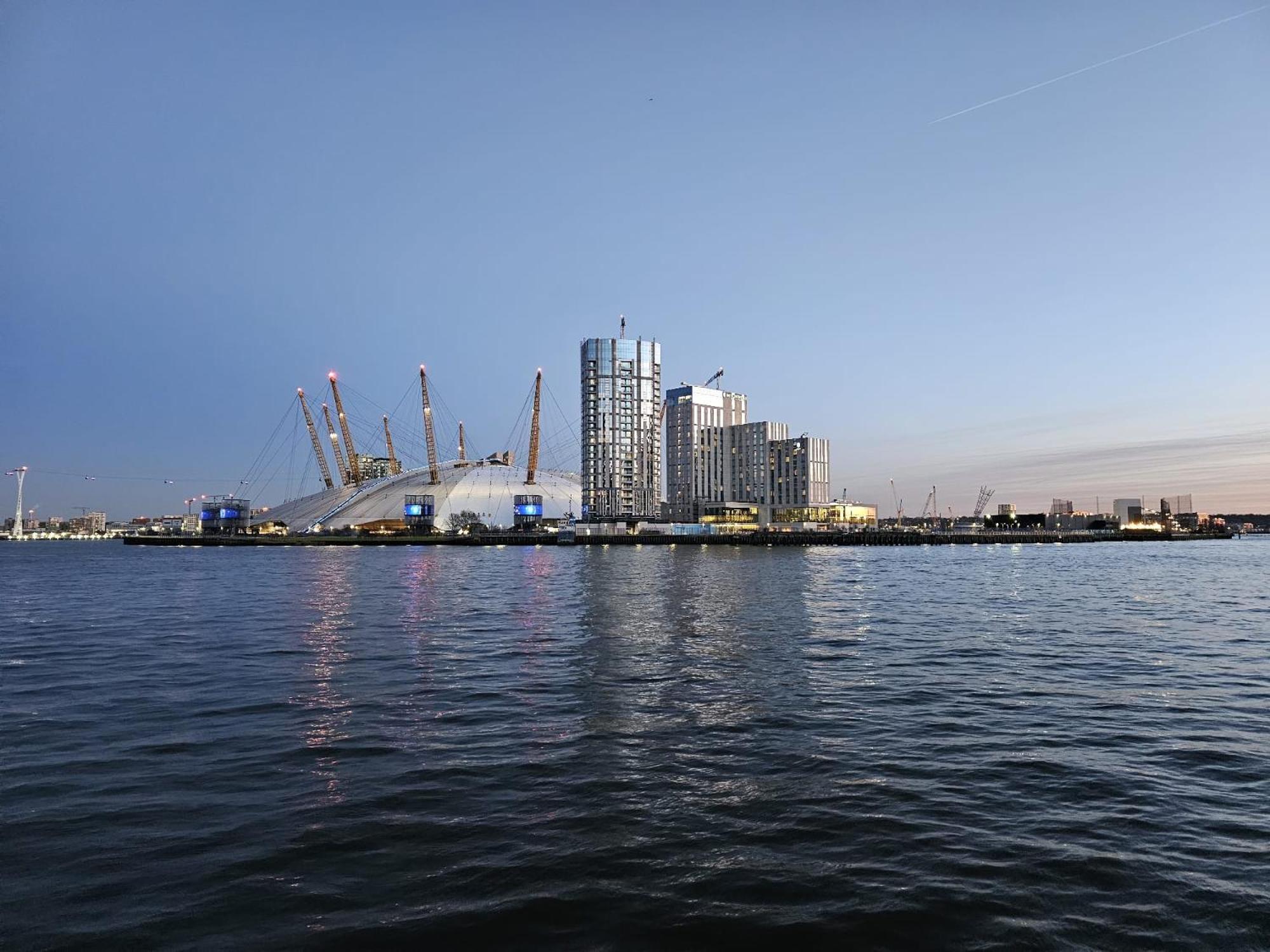 Luxury Apartment In Canary Wharf London Eksteriør billede